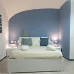Donna Sofi Alojamento de Acomodação e Pequeno-almoço 4*