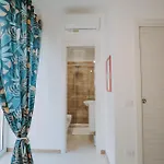 Donna Sofi Bed and Breakfast Νάπολη