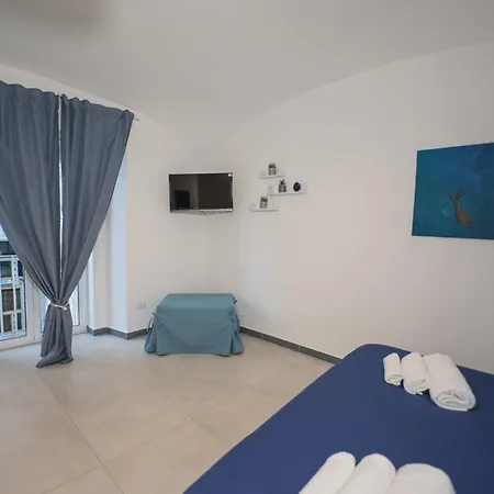 Donna Sofi فندق مبيت وإفطار نابولي