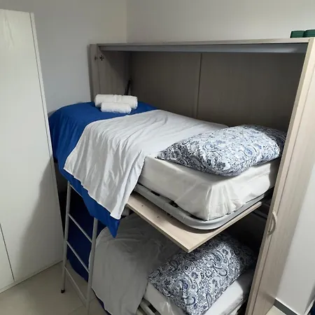 فندق مبيت وإفطار Donna Sofi 4*